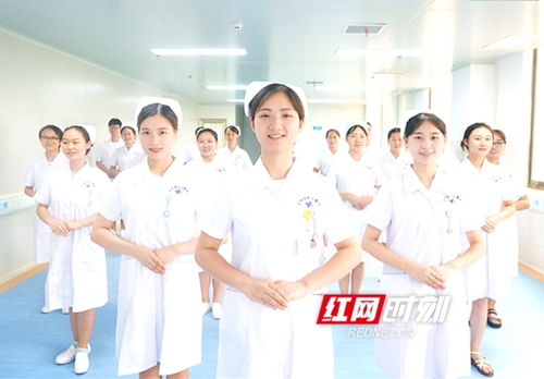 以护理礼仪提升服务质量——永州市中心医院举办护士礼仪培训